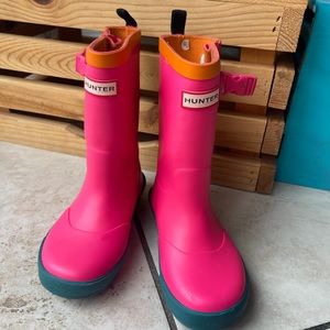 Girl Hunter Boots